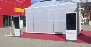 alquiler totems tactiles madrid