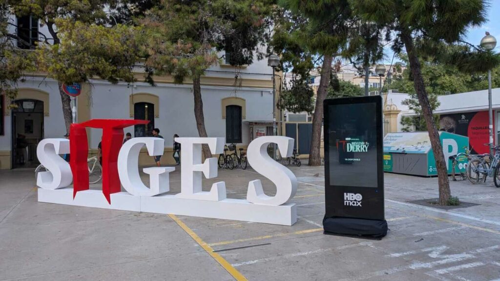 totem tactil alquiler