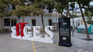 totem tactil alquiler eventos
